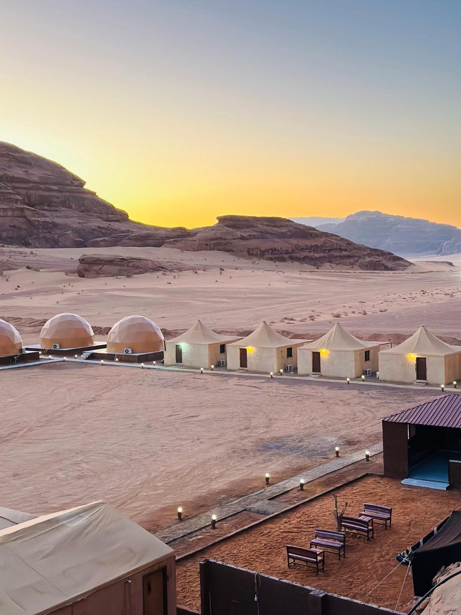 Angelina Wadi Rum Camp Exterior foto